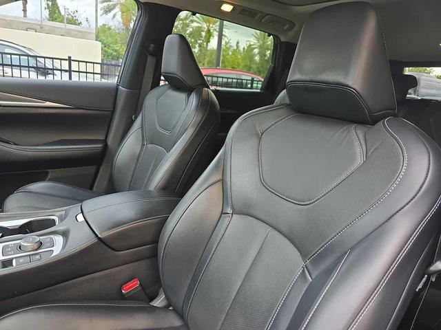 Photo of 2023 Mineral Black INFINITI QX60