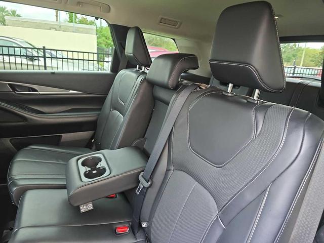 Photo of 2023 Mineral Black INFINITI QX60