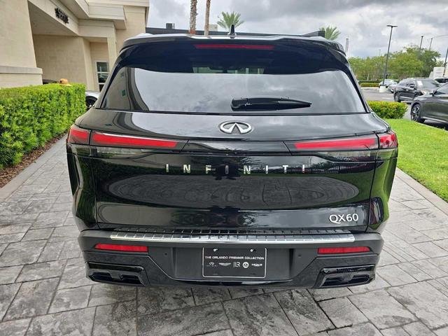 Photo of 2023 Mineral Black INFINITI QX60