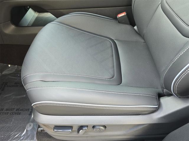 Photo of 2025 Blue INFINITI QX80