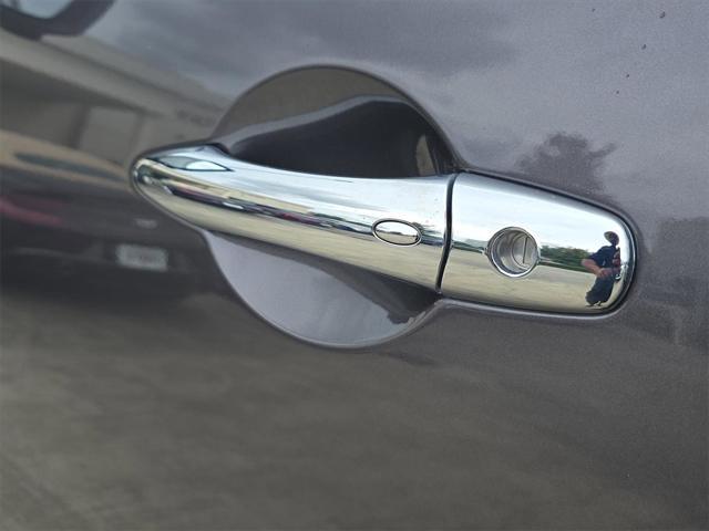Photo of 2022 Anthracite Gray INFINITI QX80