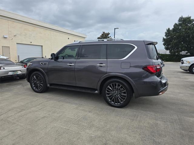 Photo of 2022 Anthracite Gray INFINITI QX80