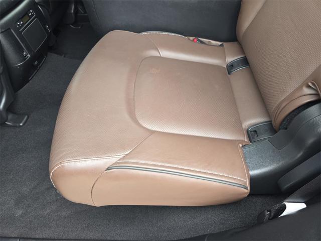 Photo of 2022 Anthracite Gray INFINITI QX80