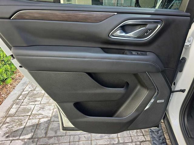 Photo of 2023 Iridescent Pearl Tricoat Chevrolet Tahoe