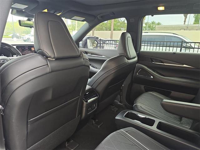 Photo of 2023 Mineral Black INFINITI QX60