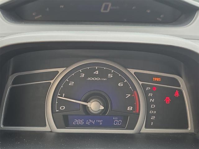 Photo of 2010 Taffeta White Honda Civic