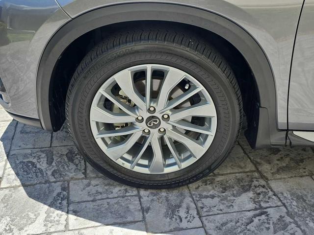 Photo of 2024 Graphite Shadow INFINITI QX50