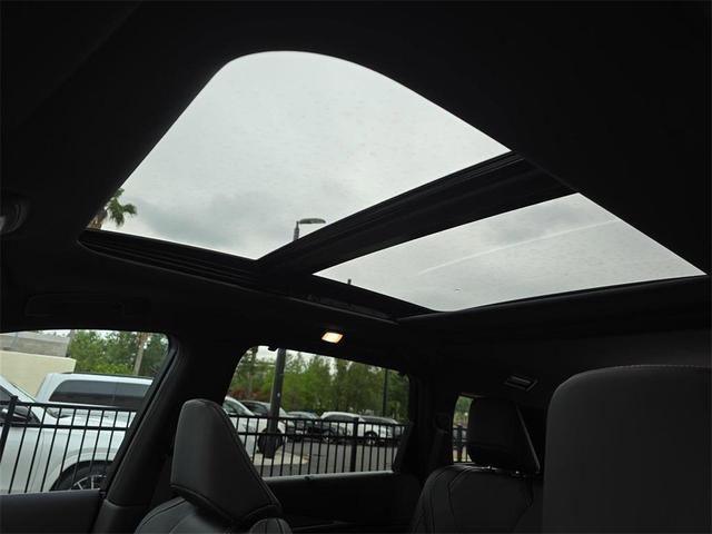 Photo of 2025 Harbor Gray INFINITI QX60