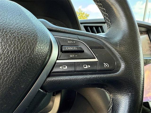 Photo of 2018 Hagane Blue INFINITI Q50