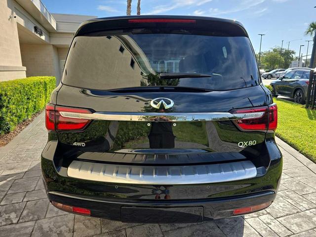 Photo of 2024 Mineral Black INFINITI QX80