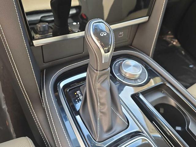 Photo of 2024 Mineral Black INFINITI QX80