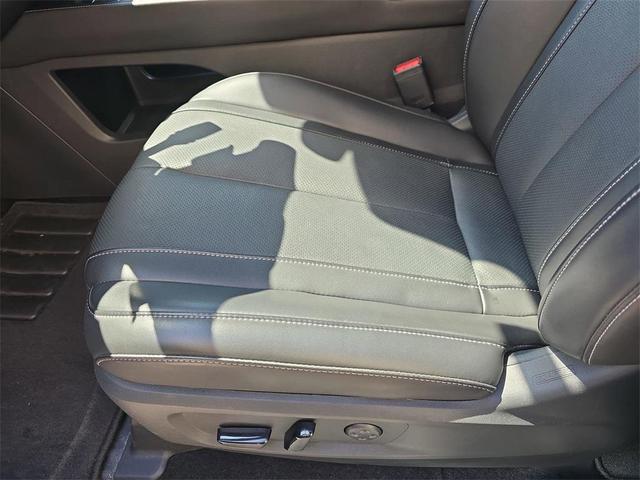 Photo of 2025 Mineral Black INFINITI QX60
