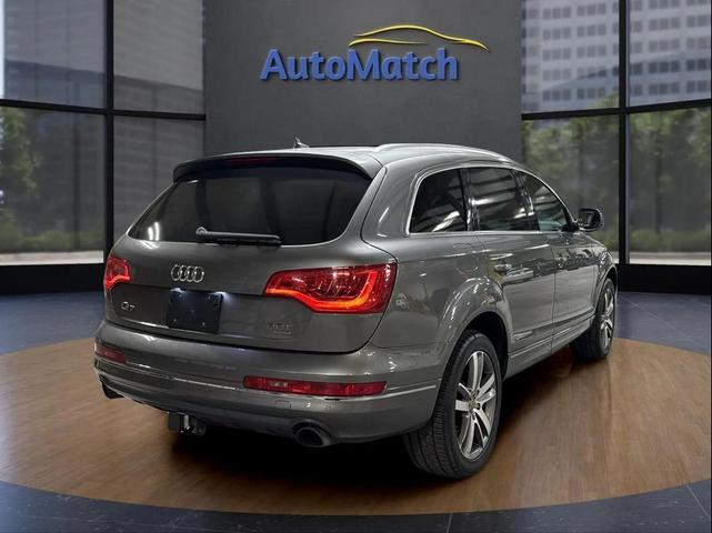 Photo of 2014 Gray Audi Q7