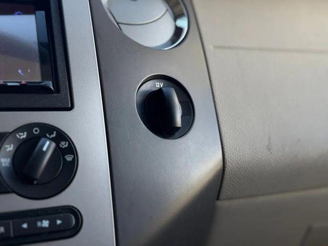 Photo of 2011 Black Ford Expedition EL
