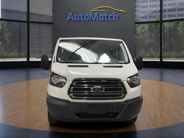 Photo of 2018 Oxford White Ford Transit-250