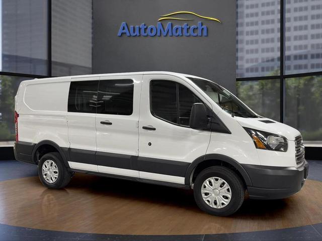 Photo of 2018 Oxford White Ford Transit-250