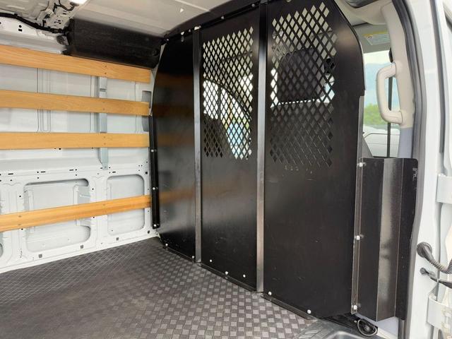 Photo of 2018 Oxford White Ford Transit-250