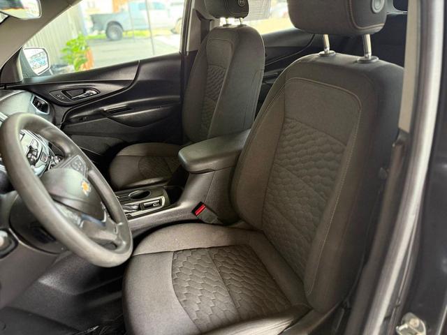 Photo of 2019 Nightfall Gray Metallic Chevrolet Equinox