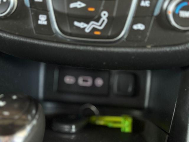 Photo of 2019 Nightfall Gray Metallic Chevrolet Equinox