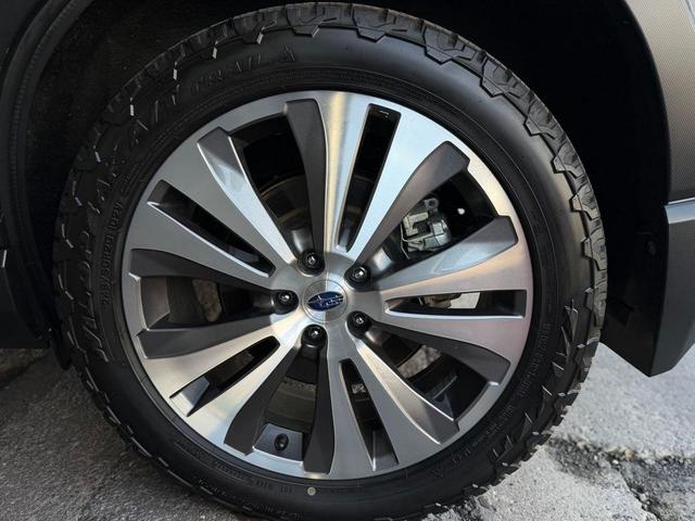 Photo of 2021 Magnetite Gray Metallic Subaru Ascent