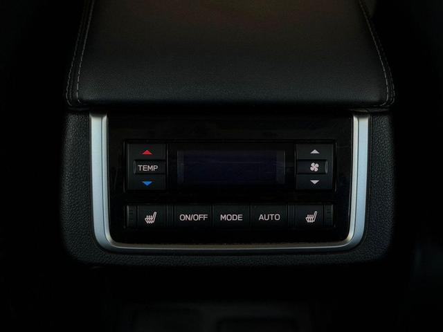 Photo of 2021 Magnetite Gray Metallic Subaru Ascent