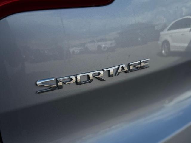 Photo of 2013 Bright Silver Kia Sportage