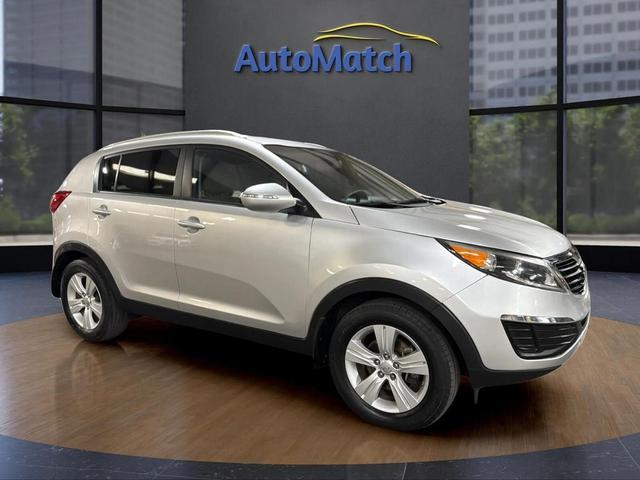 Photo of 2013 Bright Silver Kia Sportage