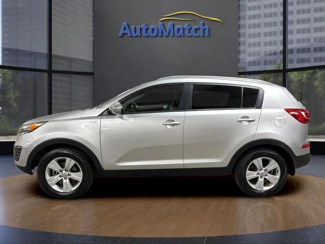 Photo of 2013 Bright Silver Kia Sportage
