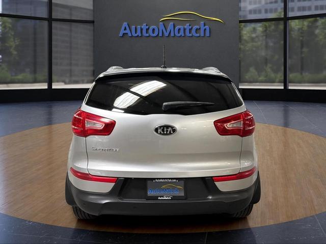 Photo of 2013 Bright Silver Kia Sportage