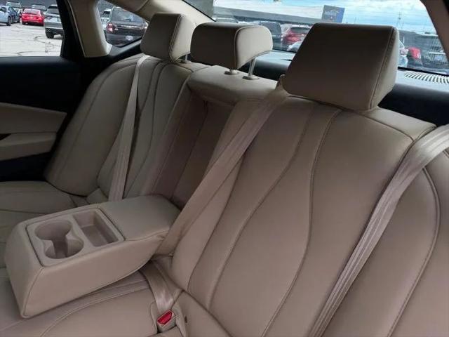 Photo of 2022 Fathom Blue Pearl Acura TLX