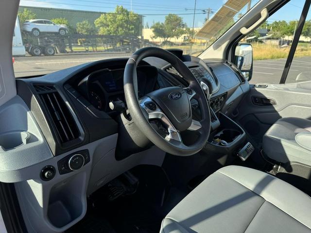 Photo of 2019 Oxford White Ford Transit-250