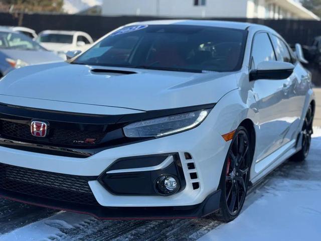 Photo of 2021 Championship White Honda Civic Type R