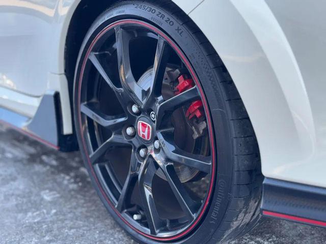 Photo of 2021 Championship White Honda Civic Type R