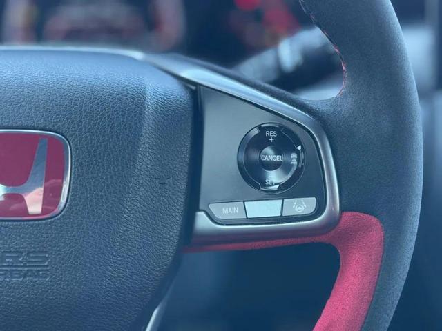 Photo of 2021 Championship White Honda Civic Type R