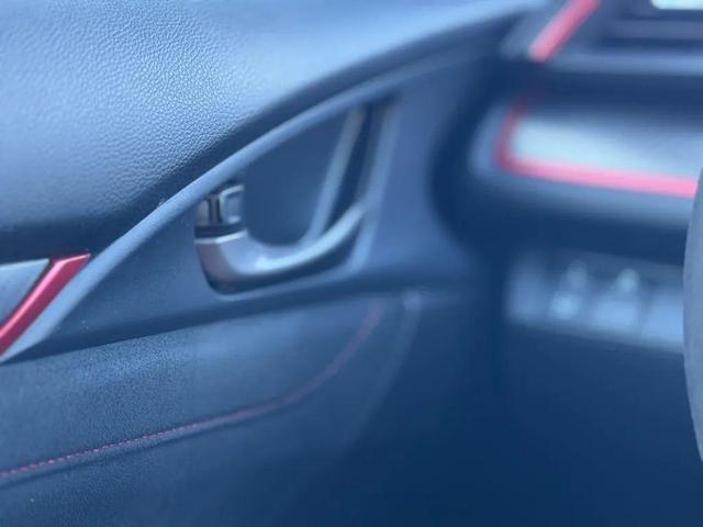 Photo of 2021 Championship White Honda Civic Type R