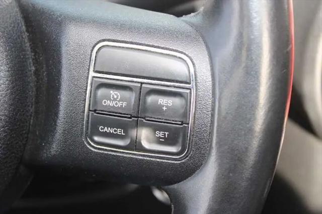 Photo of 2013 Gecko Pearl Jeep Wrangler