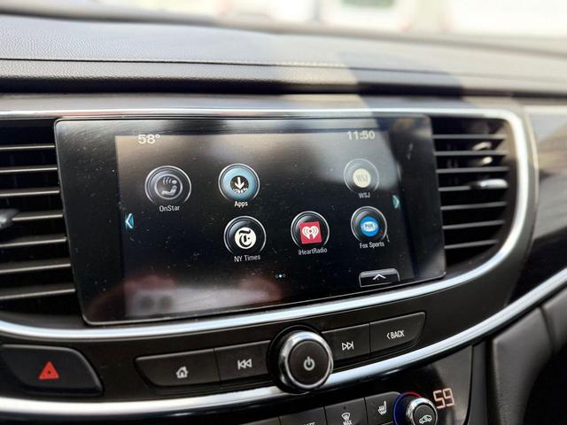 Photo of 2018 White Frost Tricoat Buick LaCrosse