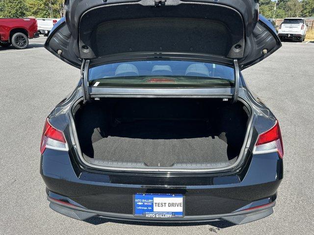 Photo of 2021 Phantom Black Hyundai ELANTRA