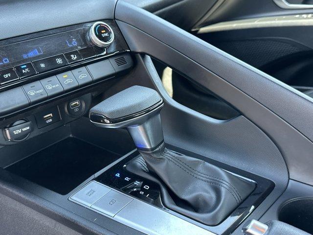 Photo of 2021 Phantom Black Hyundai ELANTRA