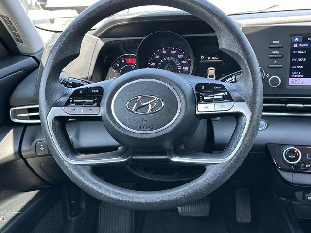 Photo of 2021 Phantom Black Hyundai ELANTRA