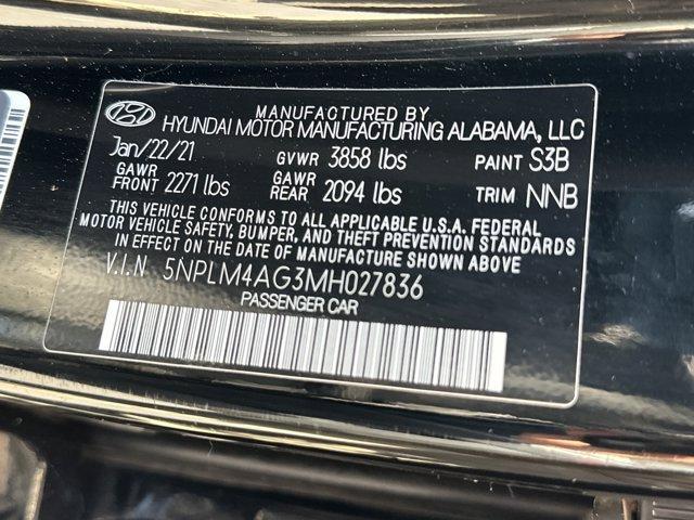Photo of 2021 Phantom Black Hyundai ELANTRA