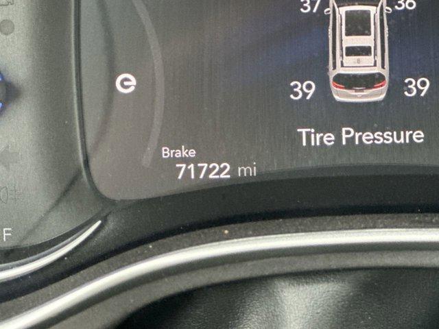 Photo of 2023 Ceramic Gray Clearcoat Chrysler Pacifica Hybrid