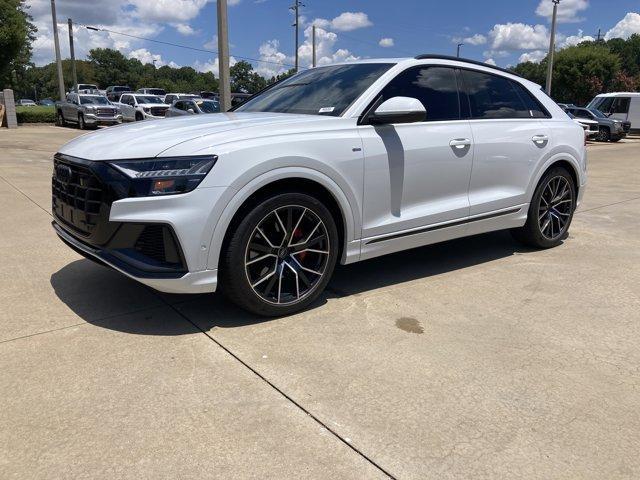 2022 Audi Q8