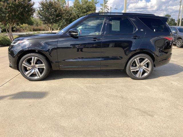 Photo of 2021 Santorini Black Land Rover Discovery