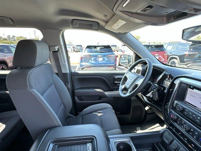 Photo of 2017 Silver Ice Metallic Chevrolet Silverado 1500