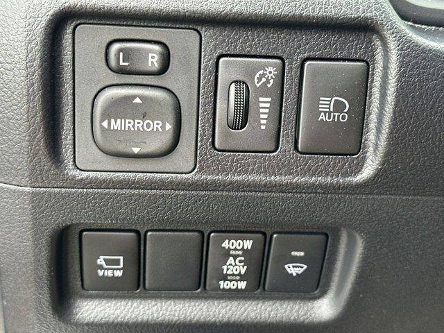 Photo of 2023 Classic Silver Metallic Toyota 4Runner