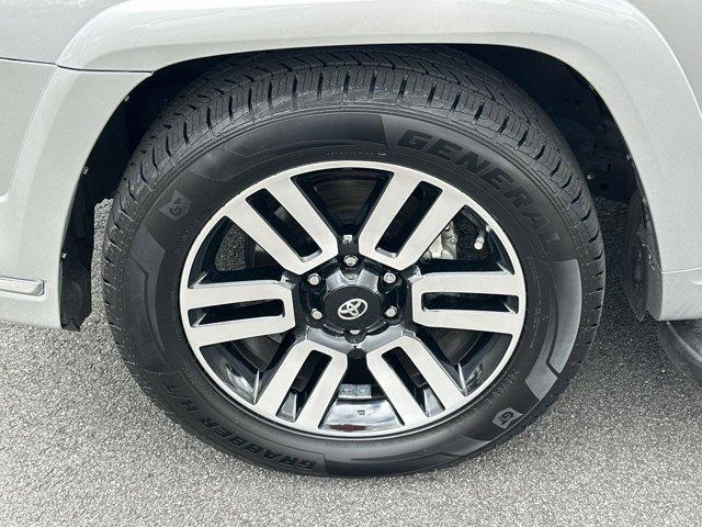 Photo of 2023 Classic Silver Metallic Toyota 4Runner