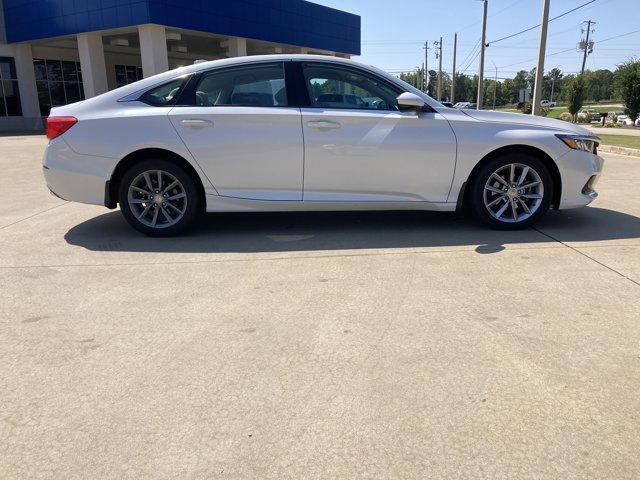 Photo of 2021 White Honda Accord