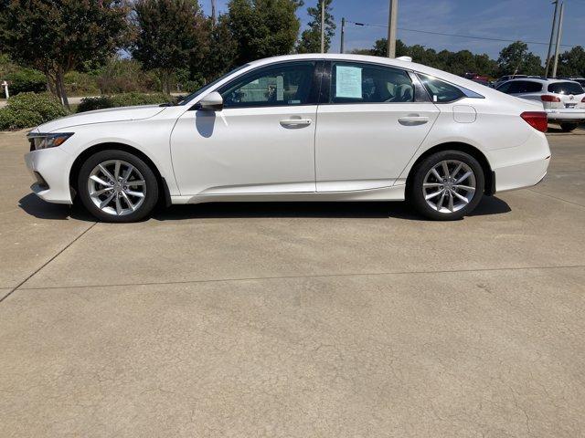Photo of 2021 White Honda Accord