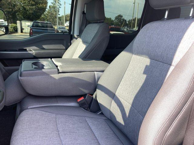 Photo of 2024 Iconic Silver Metallic Ford F-250